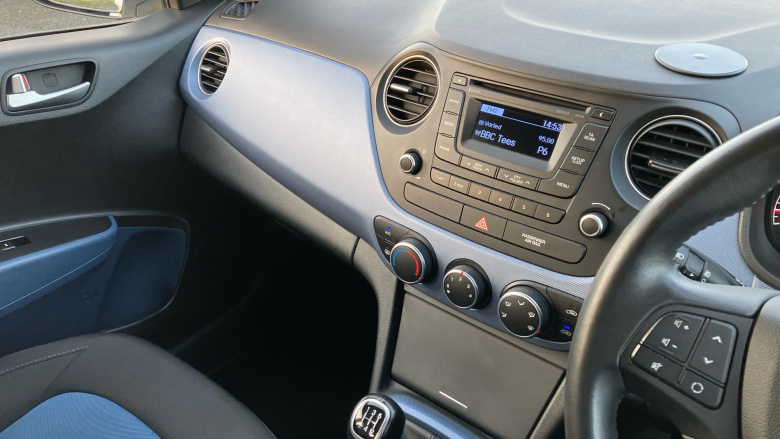 Hyundai i10 1.2 Premium 5dr Petrol Hatchback